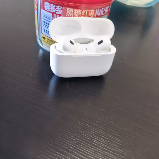 El rosa de la cancelación de ruido ató con alambre el auricular inalámbrico lindo del juego del oído de gato de los auriculares inalámbricos Bluetooth RGB del juego
